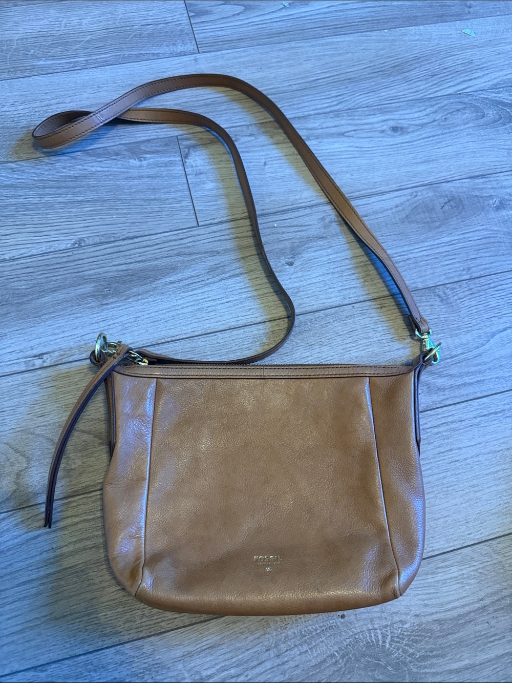Perfect Fossil leather brown crossbody bag gold hardware